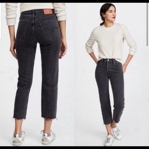 Anthropologie Levi’s Raw hen wedgie black 26